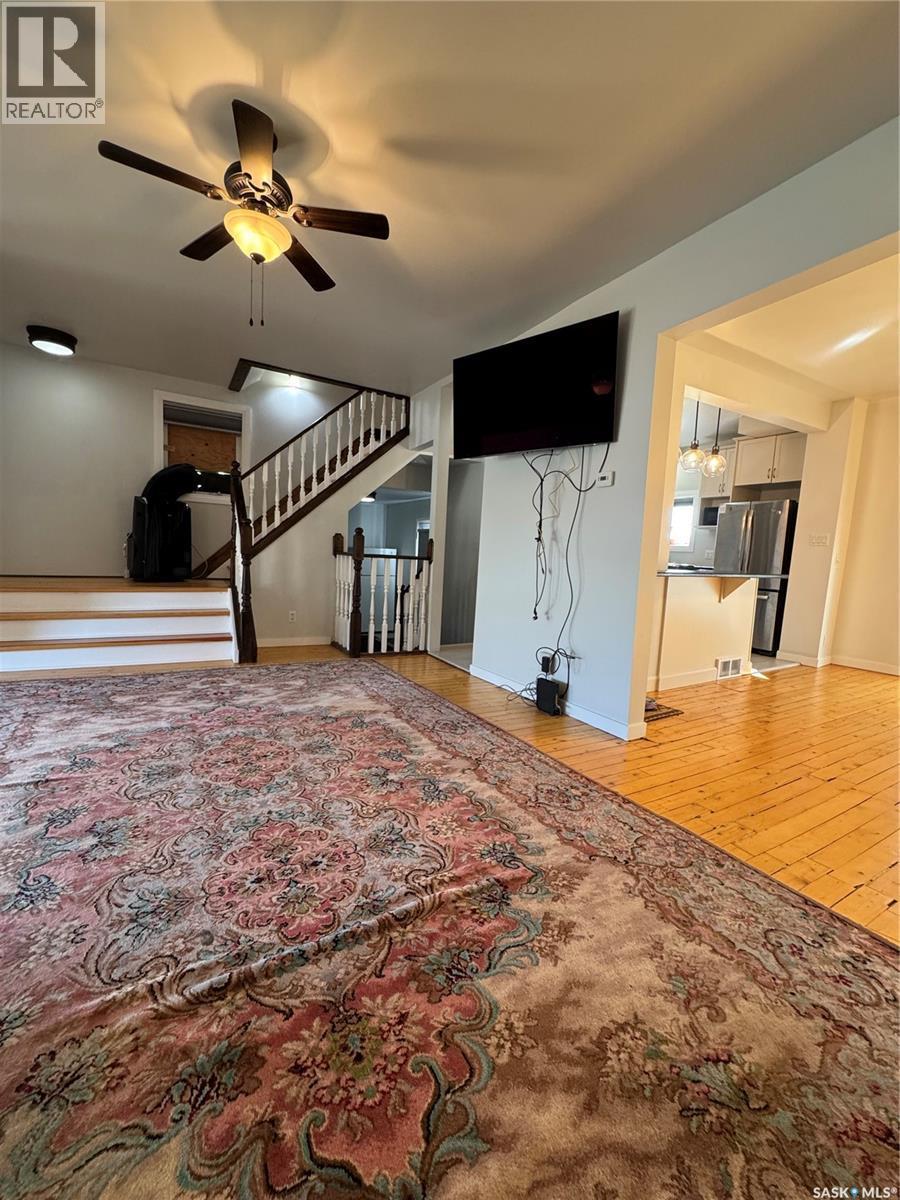 












415 Prince STREET

,
Hudson Bay,




Saskatchewan
S0E0Y0

