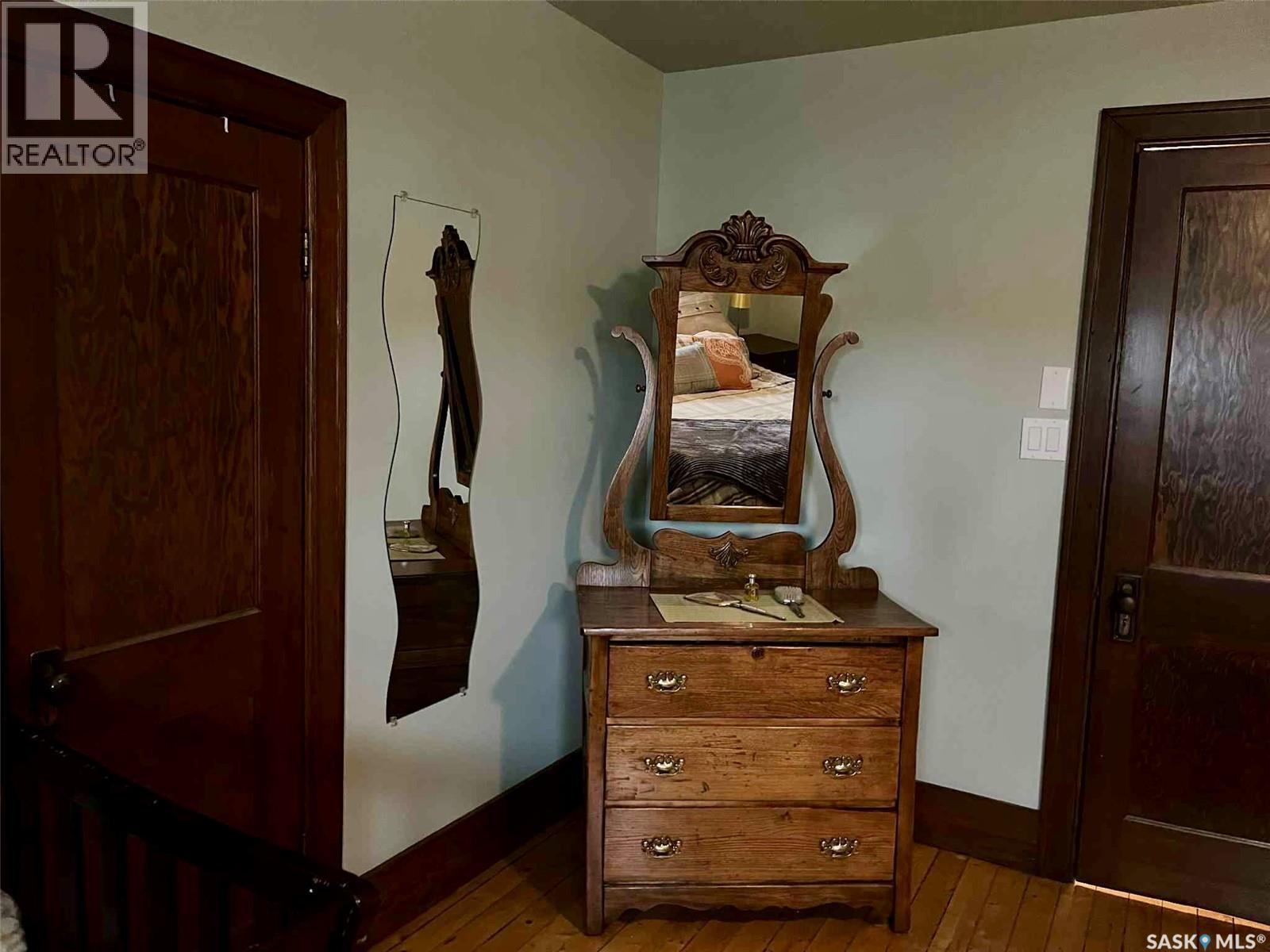 












415 Prince STREET

,
Hudson Bay,




Saskatchewan
S0E0Y0

