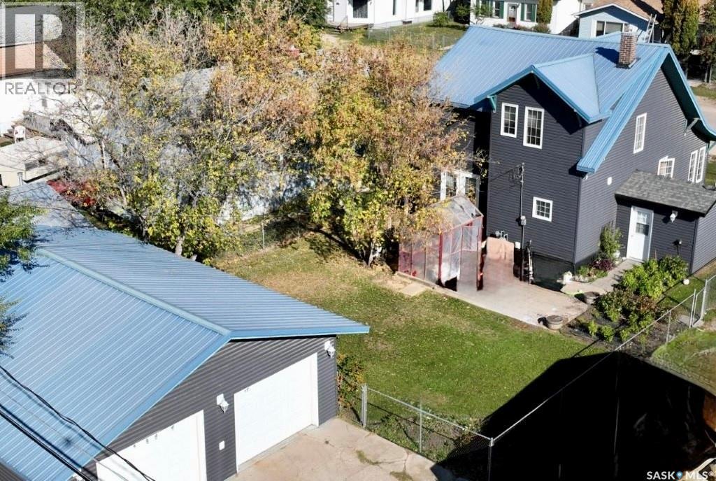 












415 Prince STREET

,
Hudson Bay,




Saskatchewan
S0E0Y0

