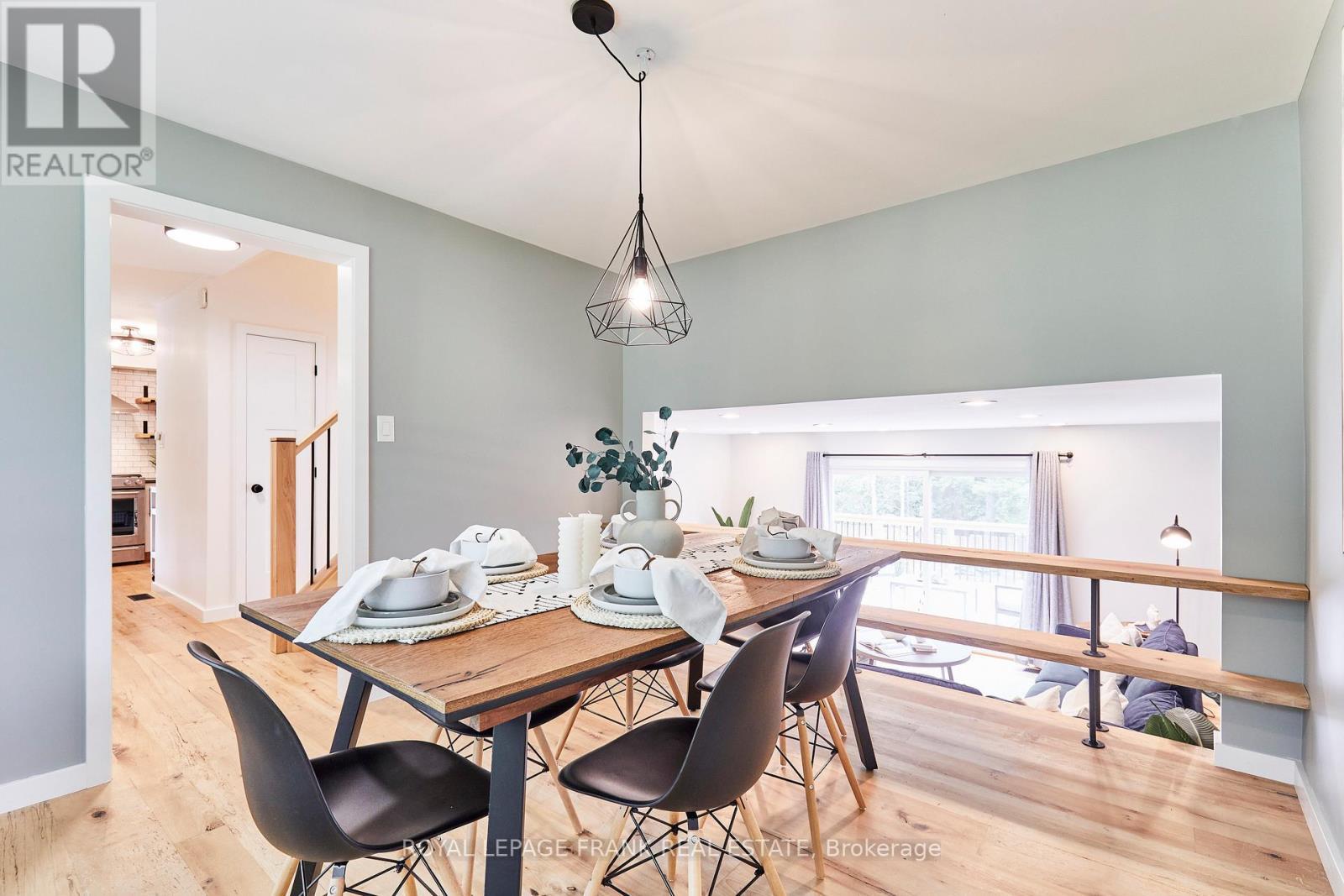 












132 COULTER DRIVE

,
Kawartha Lakes (Pontypool),




Ontario
L0A1K0

