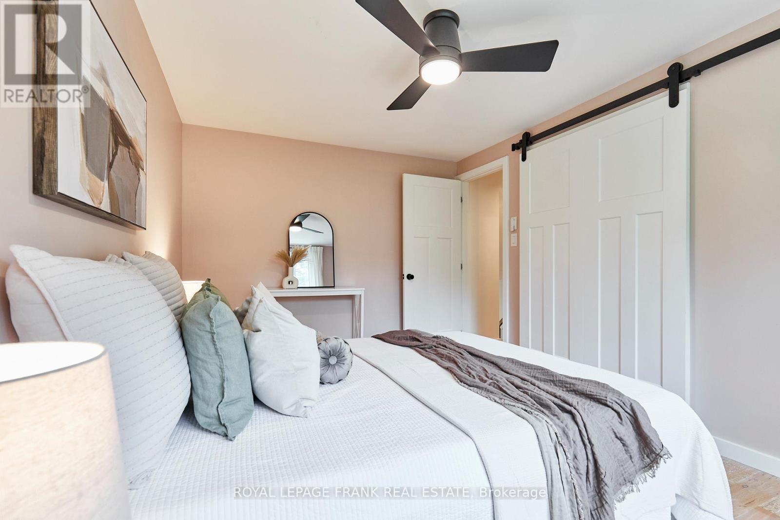 












132 COULTER DRIVE

,
Kawartha Lakes (Pontypool),




Ontario
L0A1K0

