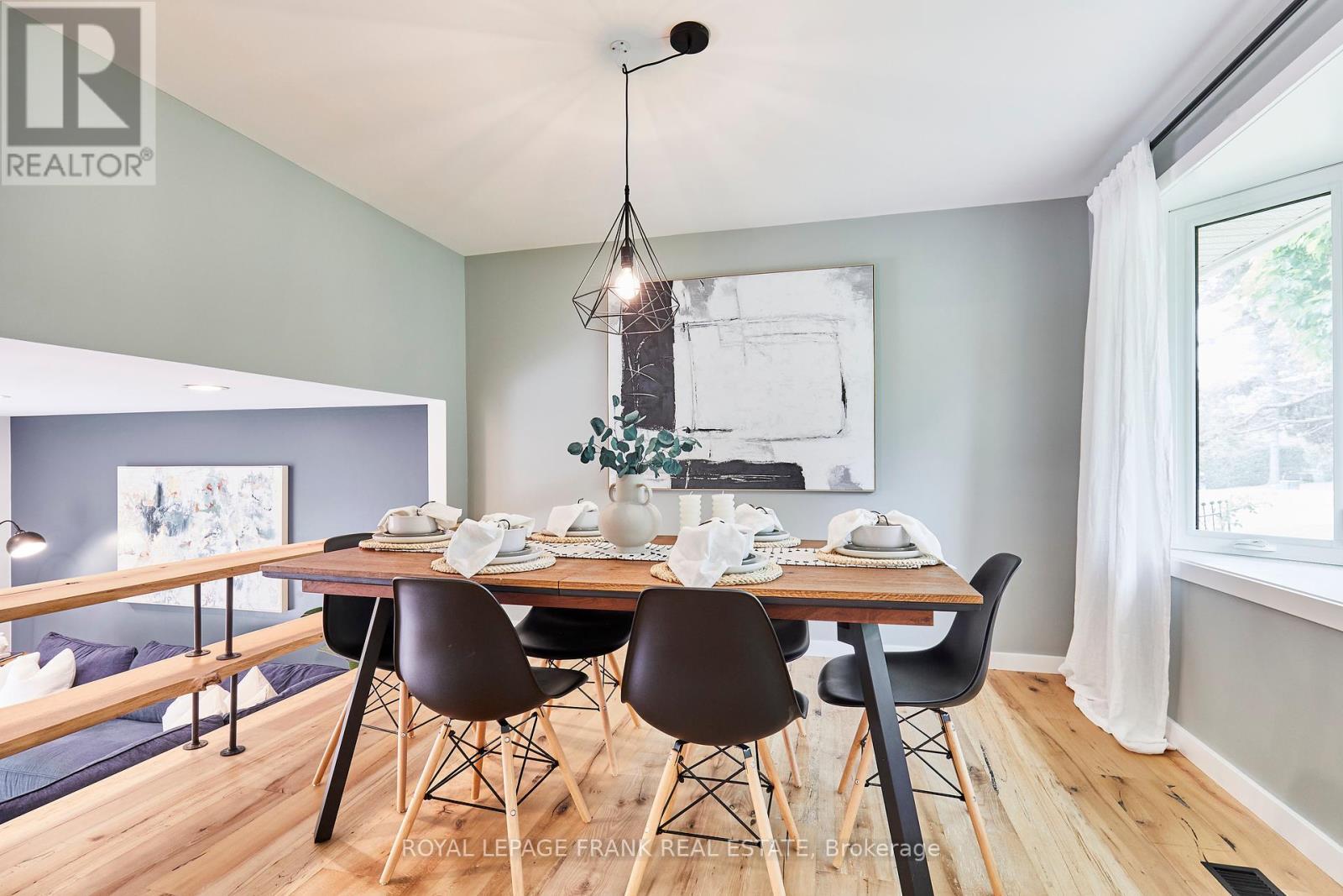 












132 COULTER DRIVE

,
Kawartha Lakes (Pontypool),




Ontario
L0A1K0

