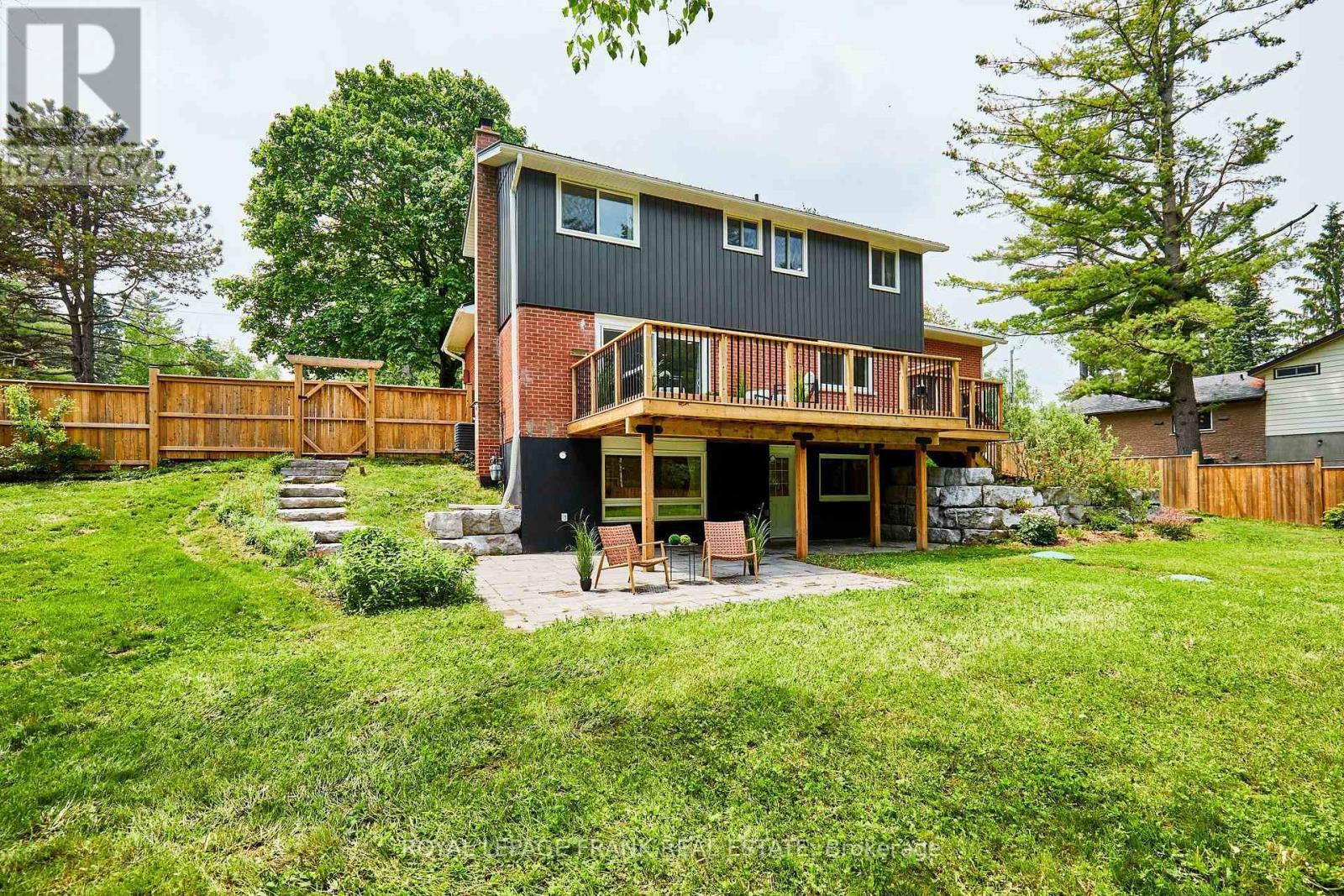 












132 COULTER DRIVE

,
Kawartha Lakes (Pontypool),




Ontario
L0A1K0

