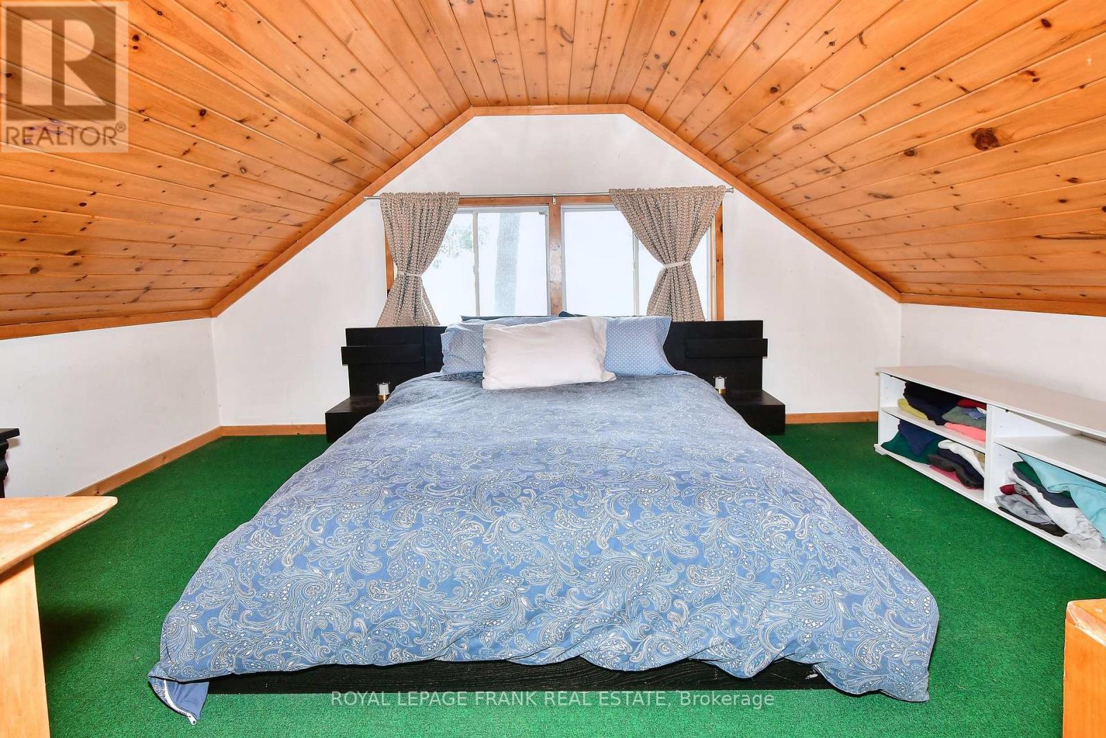 












670 HATTON AVENUE

,
Selwyn,




Ontario
K0L1H0

