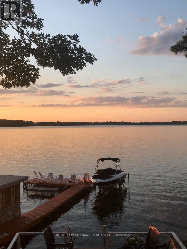 












670 HATTON AVENUE

,
Selwyn,




Ontario
K0L1H0

