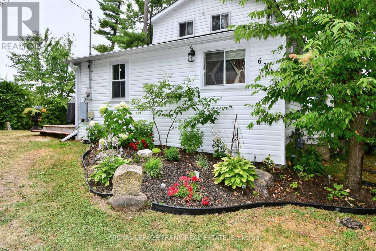 












670 HATTON AVENUE

,
Selwyn,




Ontario
K0L1H0

