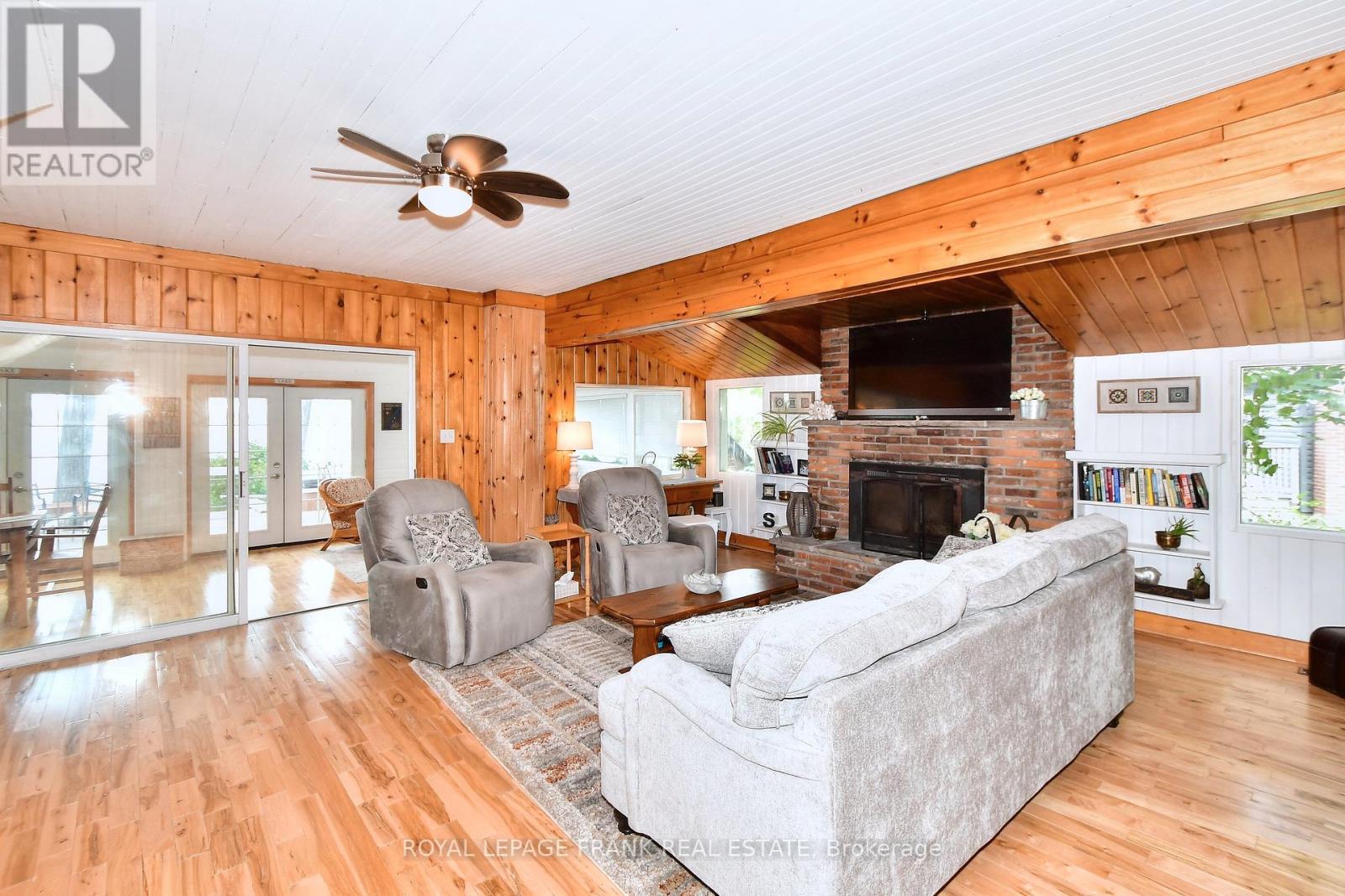 












670 HATTON AVENUE

,
Selwyn,




Ontario
K0L1H0

