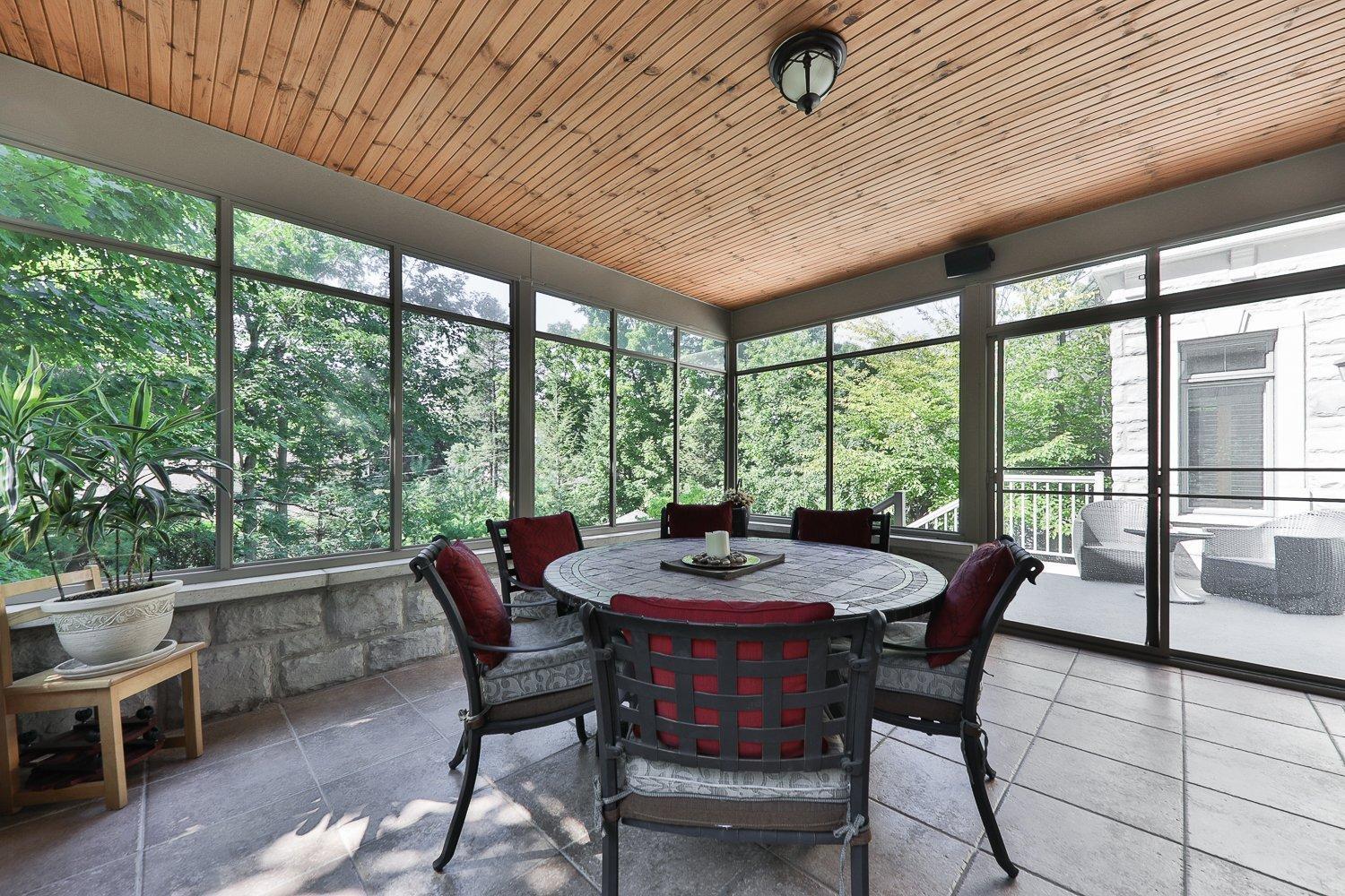 









1463


Rue François-P.-Bruneau

,
Saint-Bruno-de-Montarville,




QC
J3V6K4

