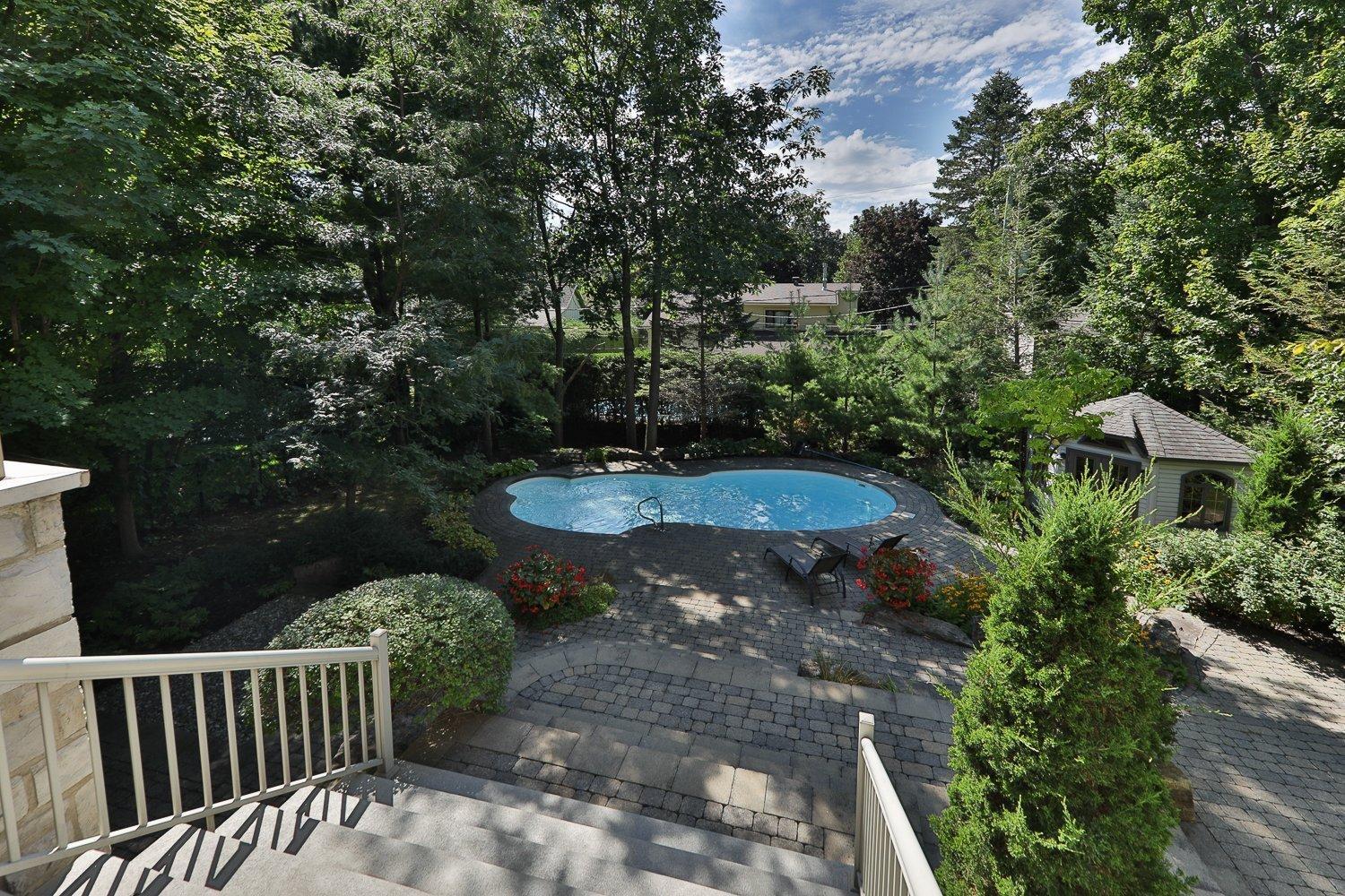 









1463


Rue François-P.-Bruneau

,
Saint-Bruno-de-Montarville,




QC
J3V6K4

