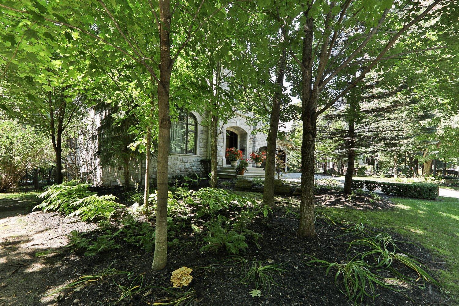 









1463


Rue François-P.-Bruneau

,
Saint-Bruno-de-Montarville,




QC
J3V6K4

