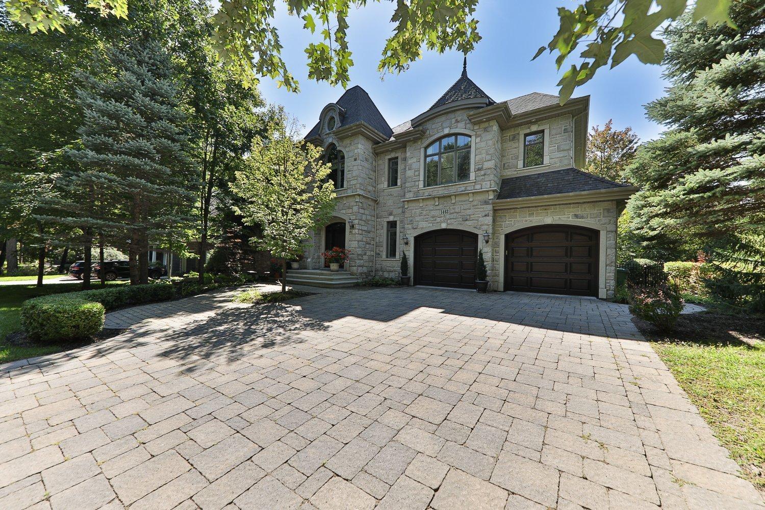 









1463


Rue François-P.-Bruneau

,
Saint-Bruno-de-Montarville,




QC
J3V6K4

