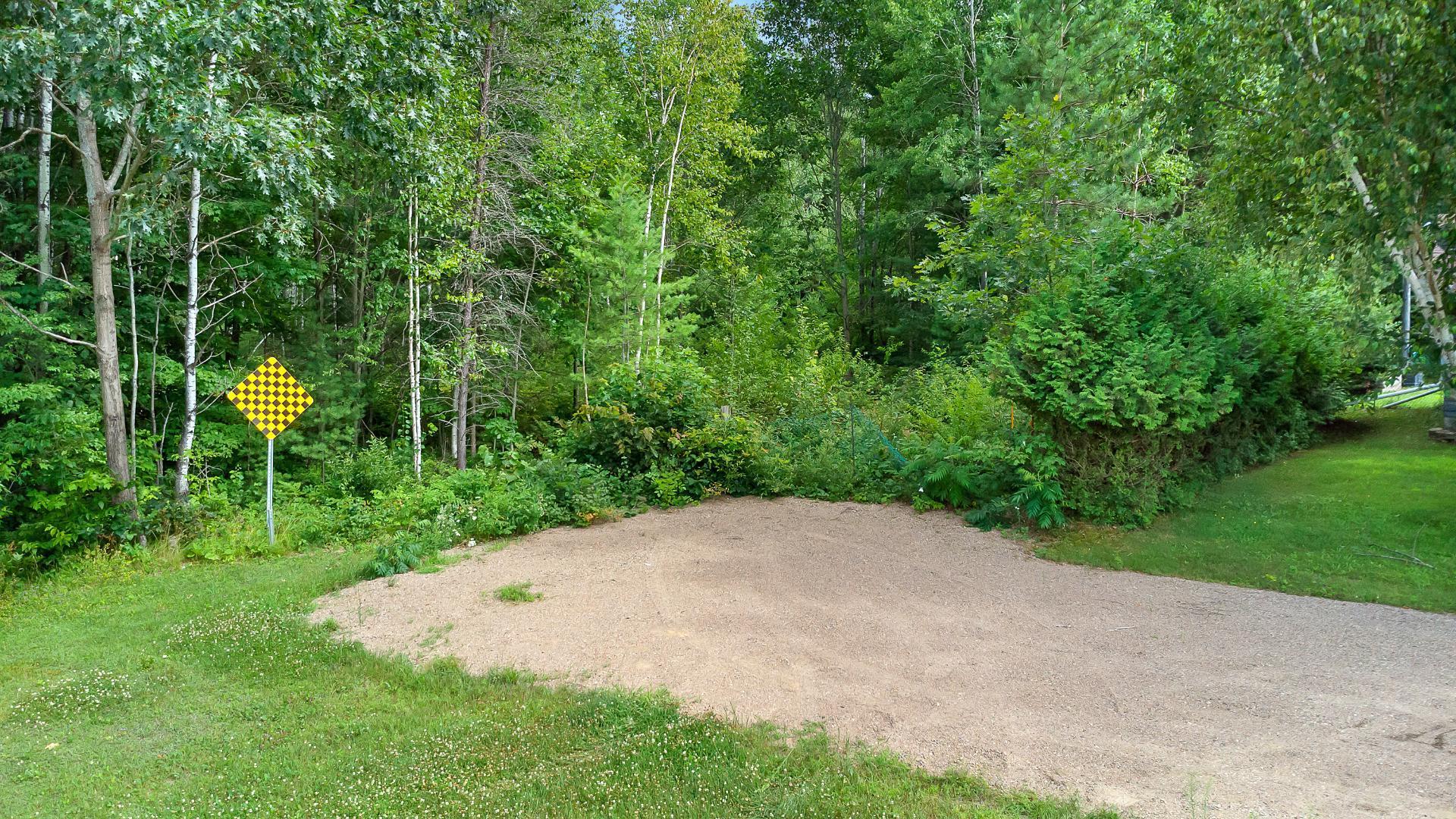 












Rue Principale

,
Waltham,







QC
J0X3H0

