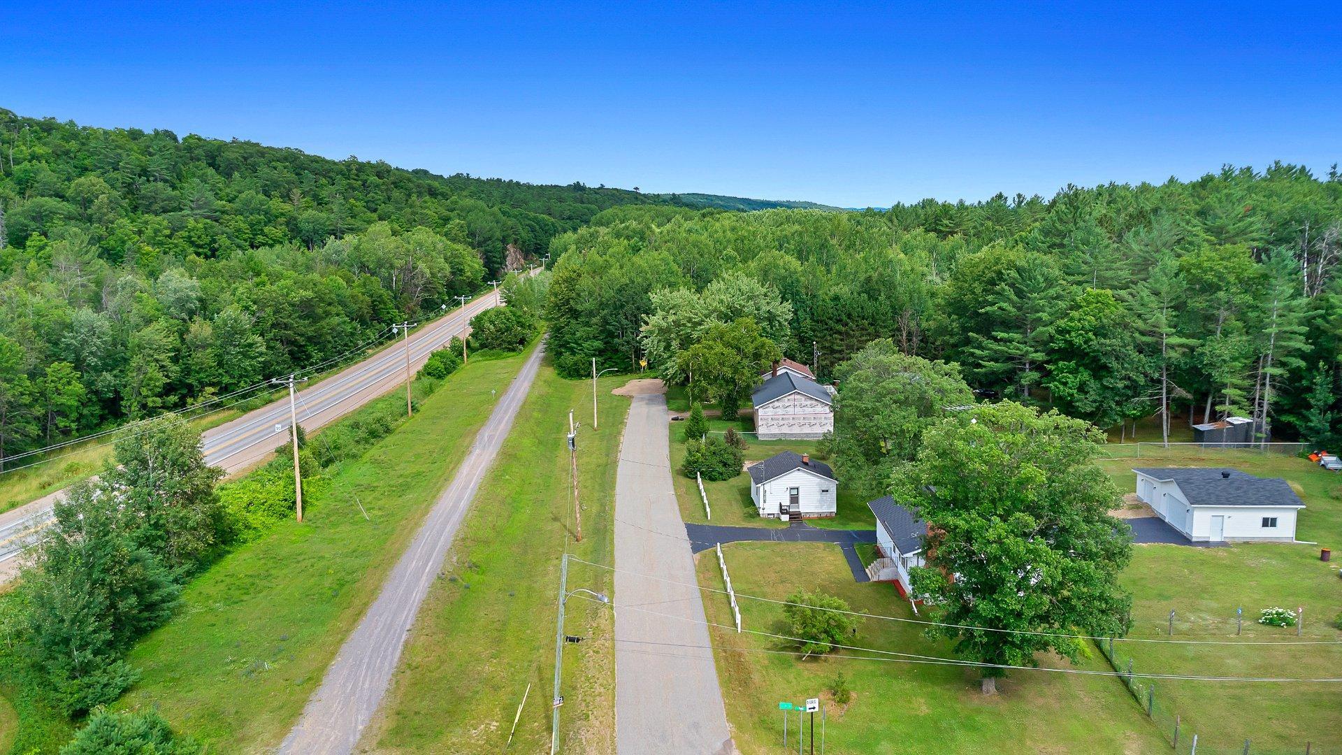 












Rue Principale

,
Waltham,







QC
J0X3H0


