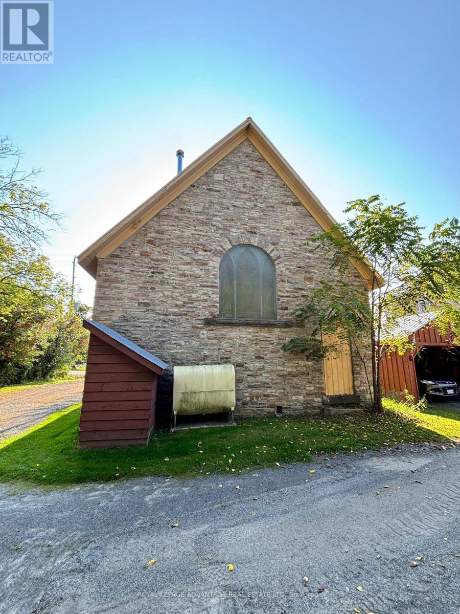 












1370 HWY 511 ROAD

,
Drummond/North Elmsley,




Ontario
K7H3C8

