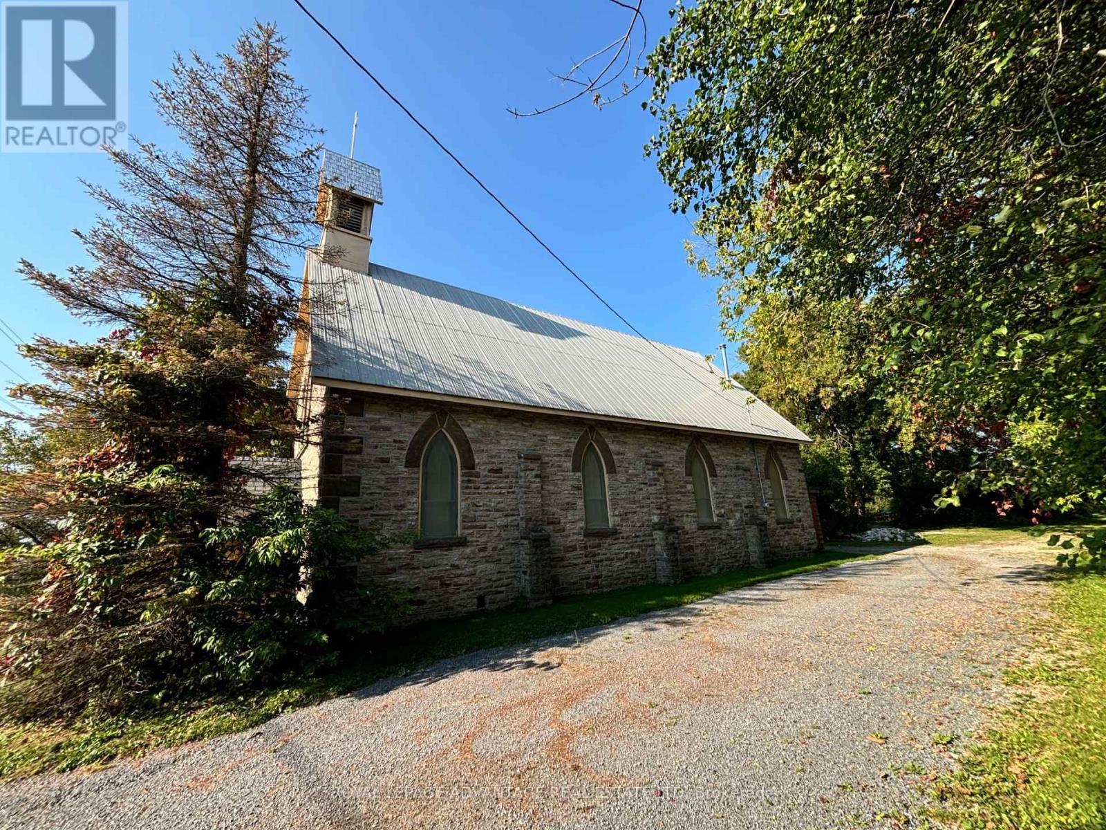 












1370 HWY 511 ROAD

,
Drummond/North Elmsley,




Ontario
K7H3C8

