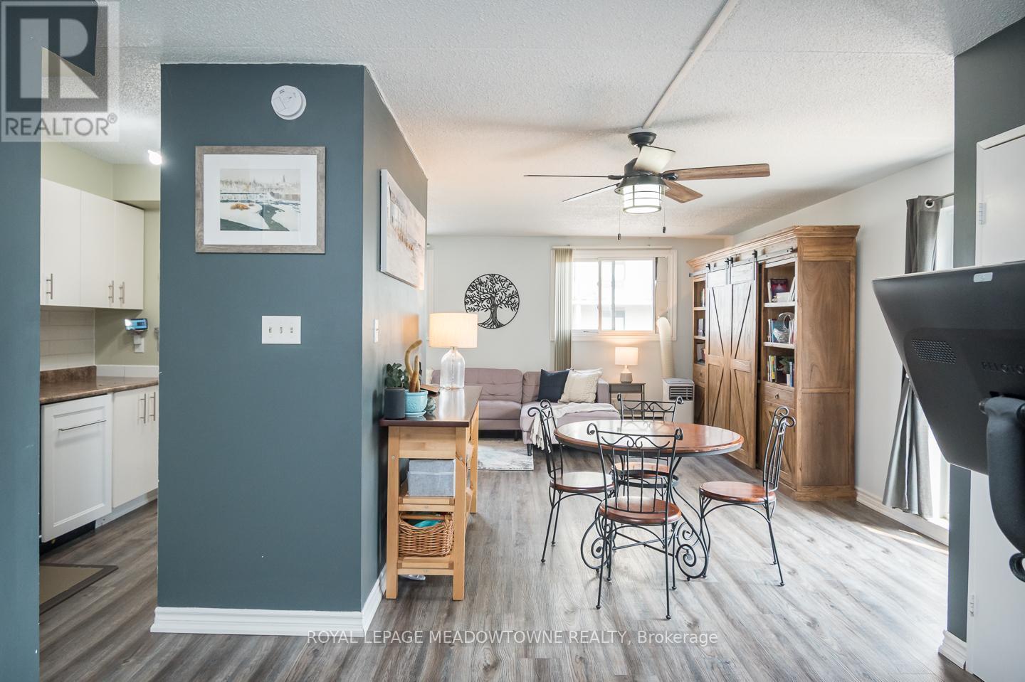 












224 - 42 TANNERY STREET E

,
Cambridge,




Ontario
N3C2B9

