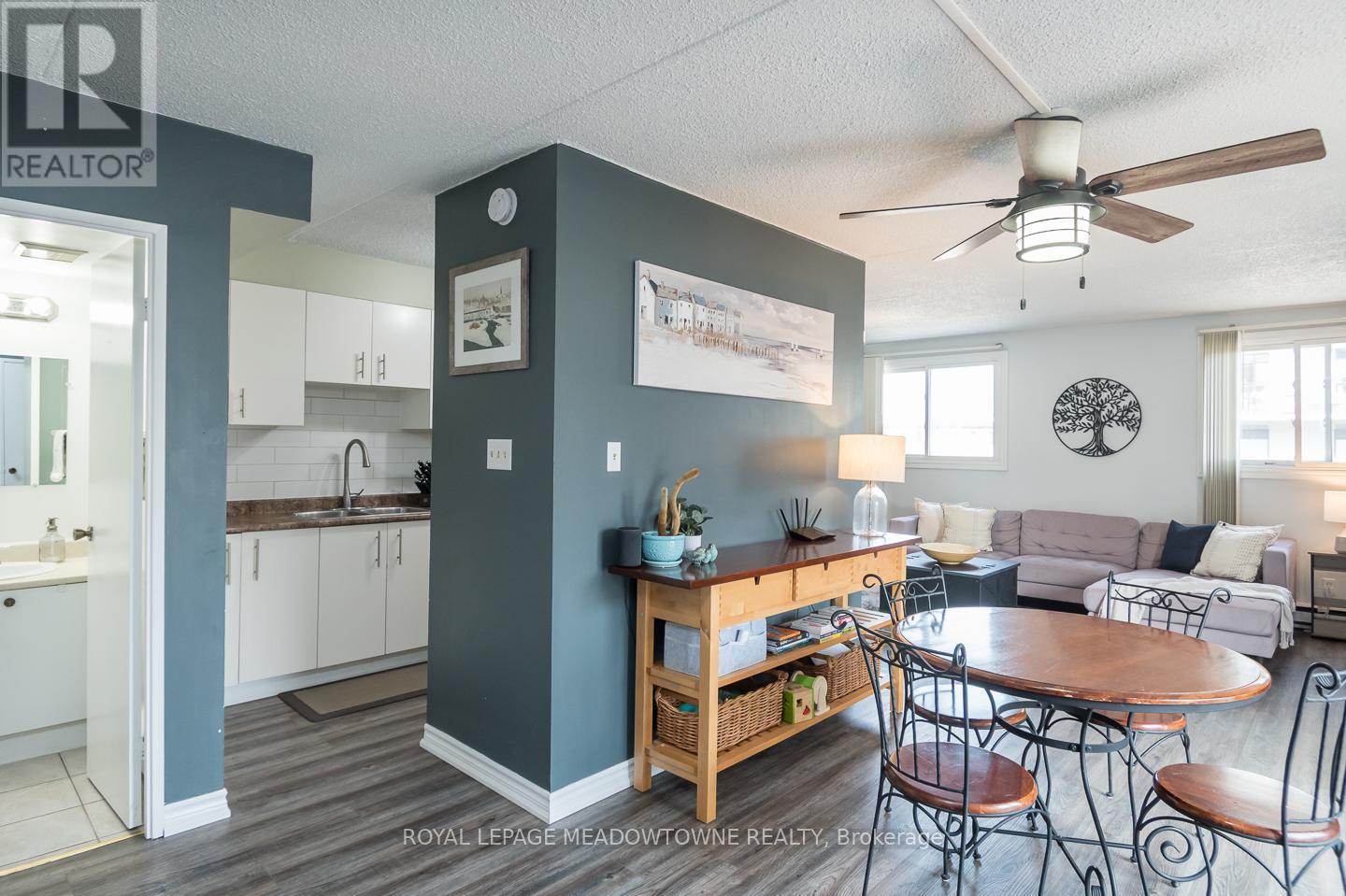 












224 - 42 TANNERY STREET E

,
Cambridge,




Ontario
N3C2B9

