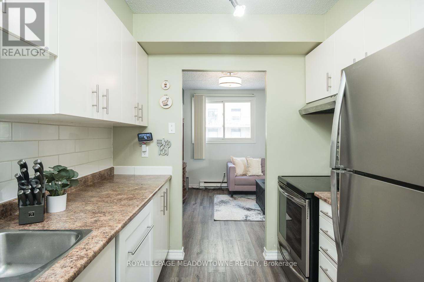 












224 - 42 TANNERY STREET E

,
Cambridge,




Ontario
N3C2B9

