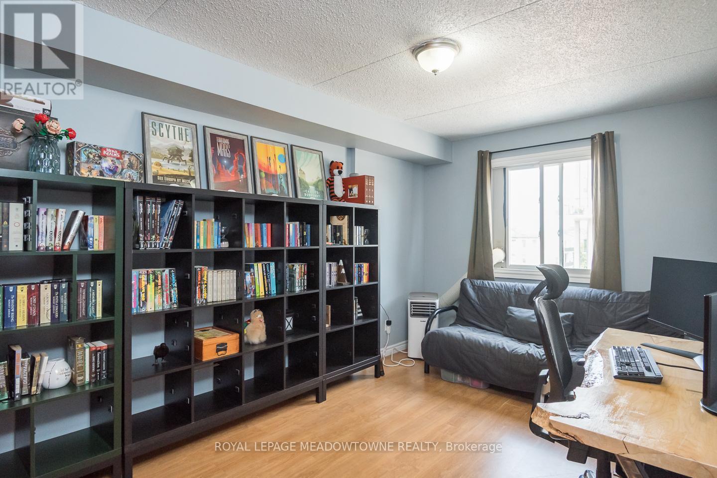 












224 - 42 TANNERY STREET E

,
Cambridge,




Ontario
N3C2B9

