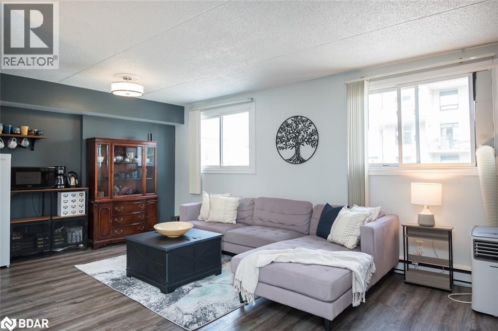 












42 TANNERY Street E Unit# 224

,
Cambridge,




Ontario
N3C2B9

