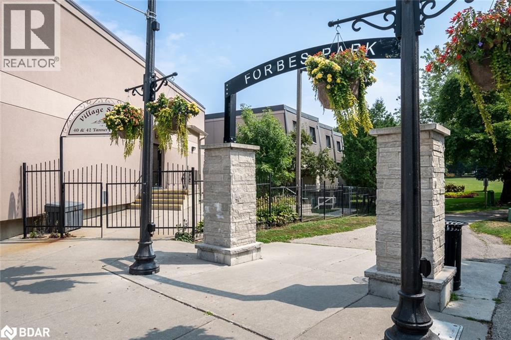 












42 TANNERY Street E Unit# 224

,
Cambridge,




Ontario
N3C2B9

