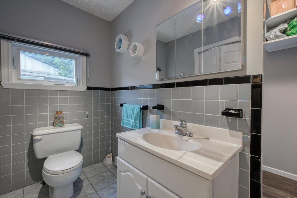 









3


Rue Girard

,
Saint-André-d'Argenteuil,




QC
J0V1X0

