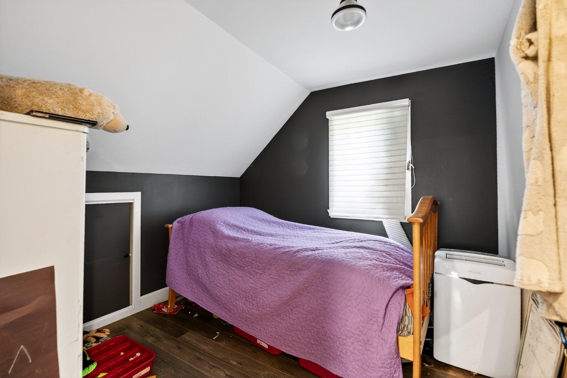 









3


Rue Girard

,
Saint-André-d'Argenteuil,




QC
J0V1X0

