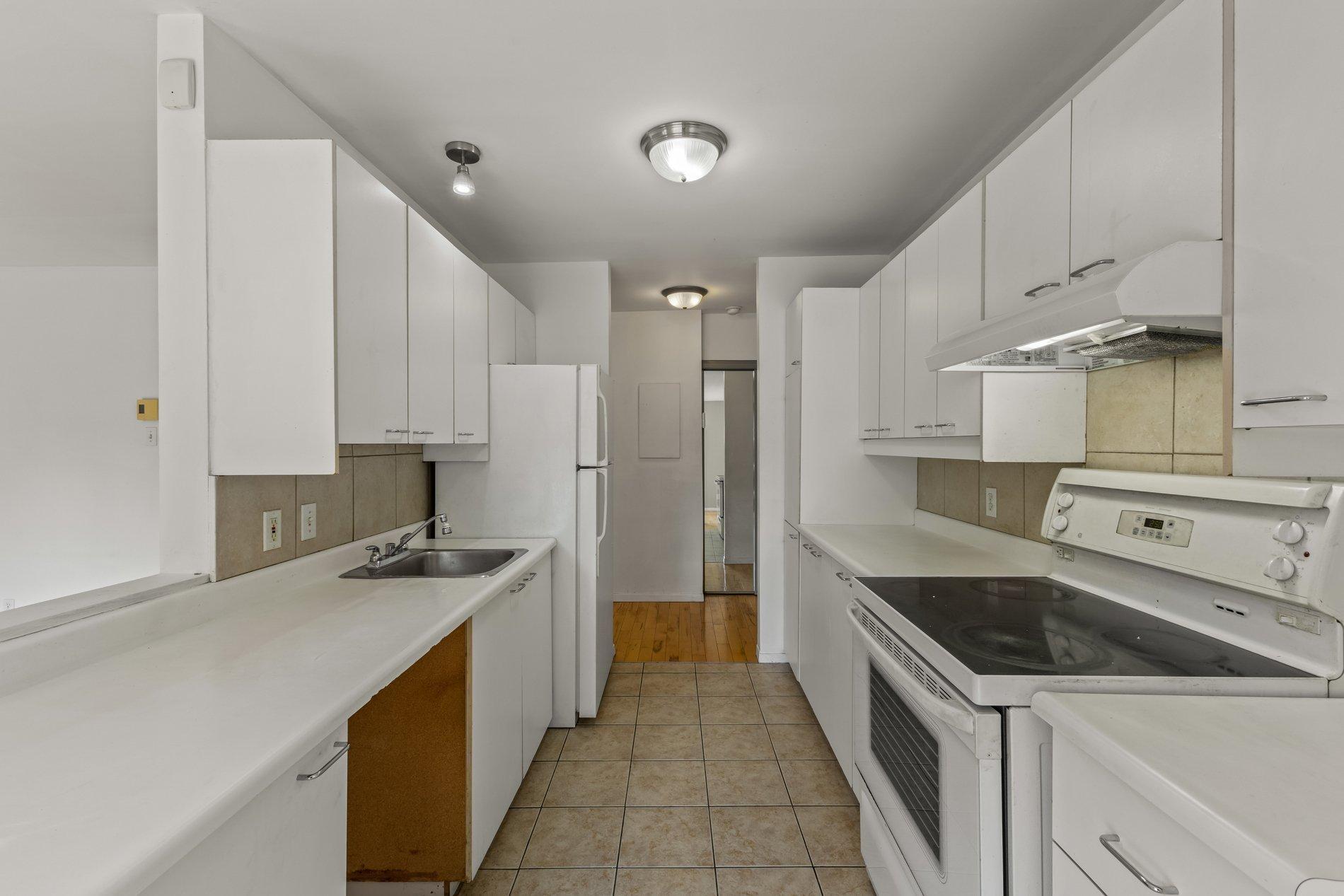 









2321


Rue St-Jacques

, 201,
Montréal (Le Sud-Ouest),




QC
H3J1H7

