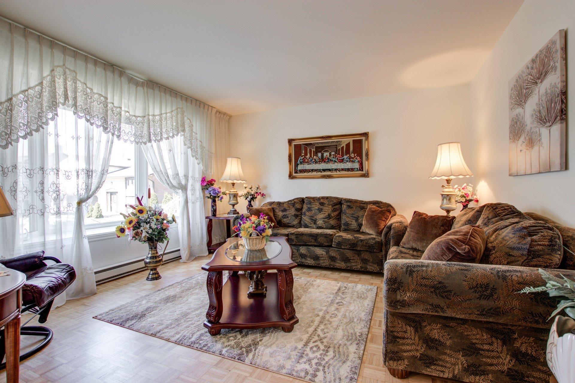 









17142


Rue Thomas-Baillairgé

,
Montréal (Pierrefonds-Roxboro),




QC
H9J3P3

