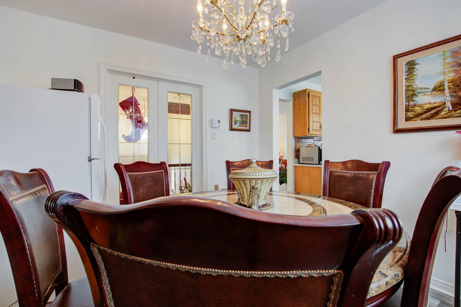 









17142


Rue Thomas-Baillairgé

,
Montréal (Pierrefonds-Roxboro),




QC
H9J3P3

