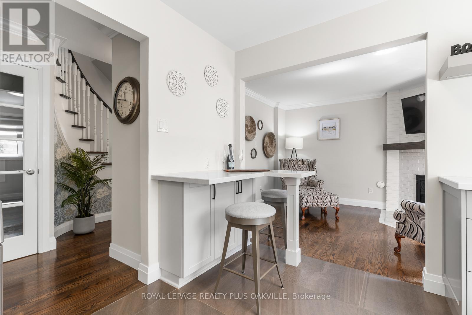 












5950 PAGOSA COURT

,
Mississauga,




Ontario
L5M2M8

