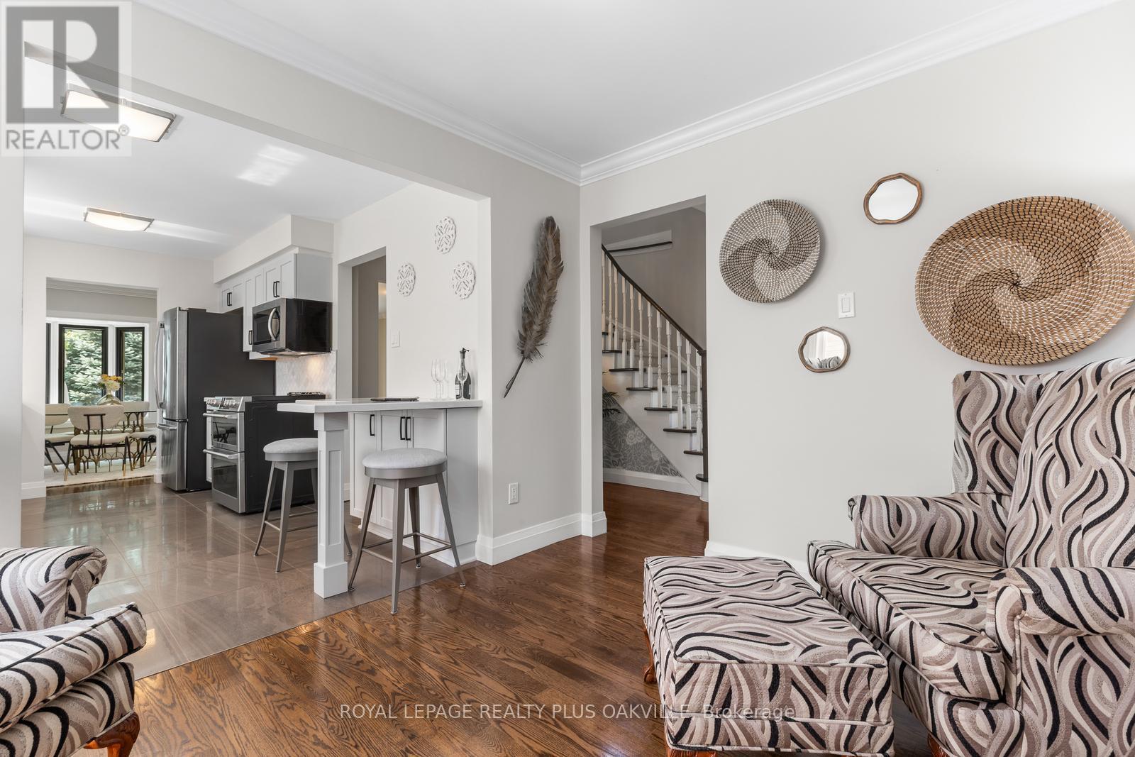 












5950 PAGOSA COURT

,
Mississauga,




Ontario
L5M2M8

