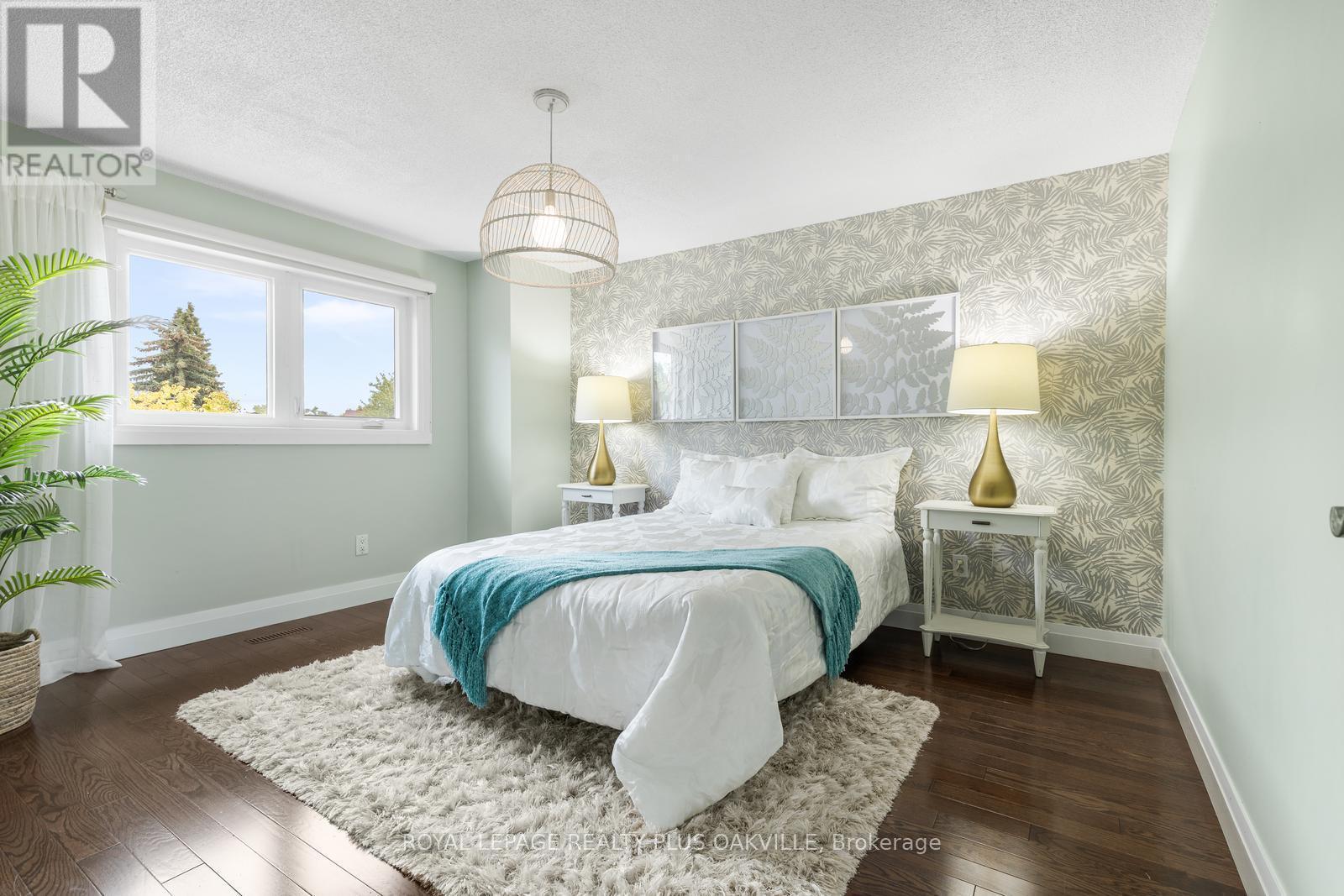 












5950 PAGOSA COURT

,
Mississauga,




Ontario
L5M2M8

