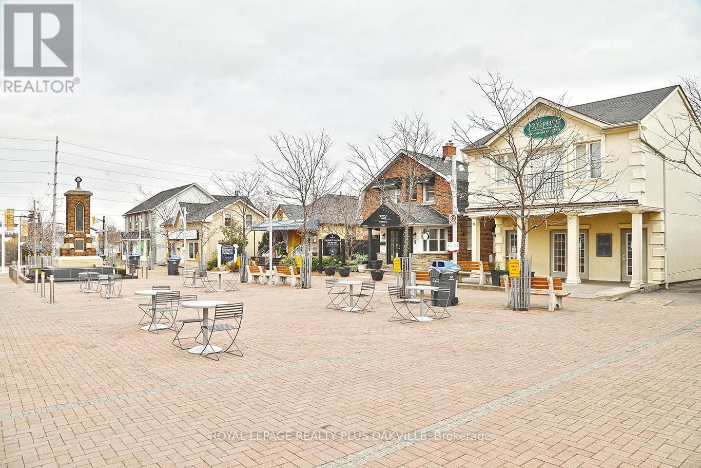 












5950 PAGOSA COURT

,
Mississauga,




Ontario
L5M2M8

