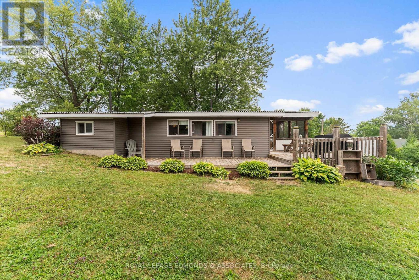 












182 GREENWAY DRIVE

,
Whitewater Region,




Ontario
K0J2L0

