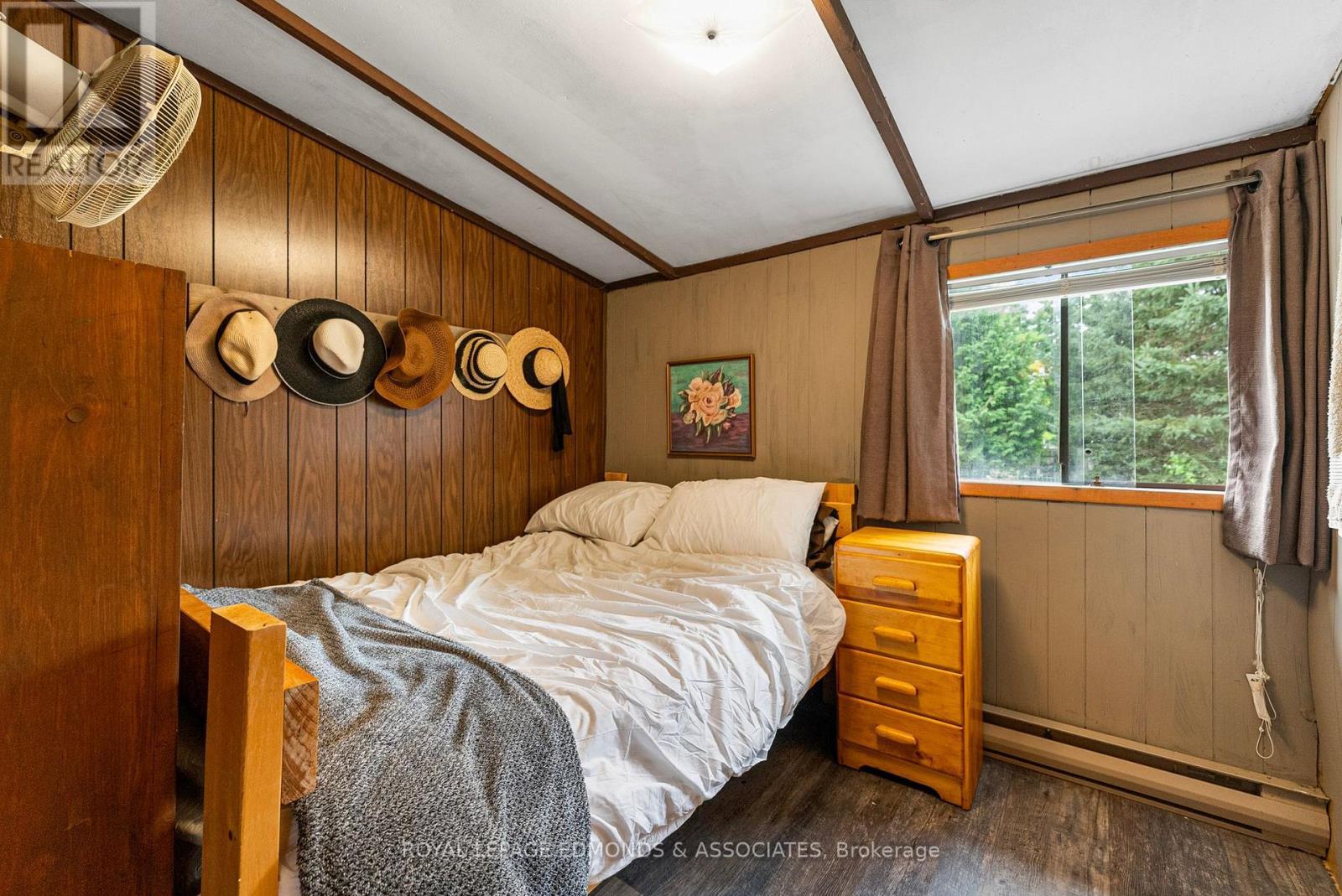












182 GREENWAY DRIVE

,
Whitewater Region,




Ontario
K0J2L0


