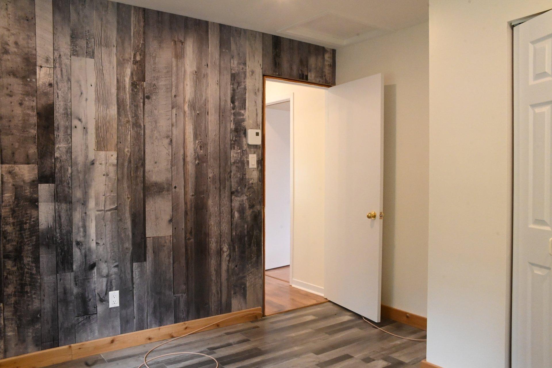 









7655


Rue des Cyprès

,
Laval (Duvernay),




QC
H7A3L9

