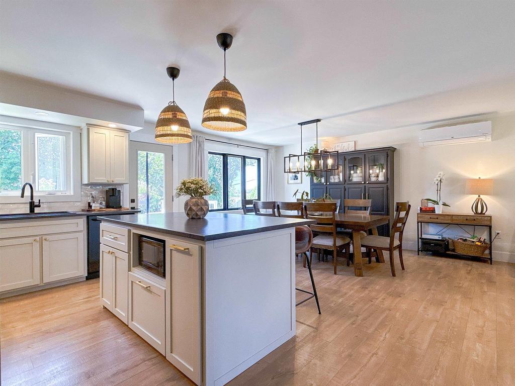 












2 Regal Avenue

,
Charlottetown,




PE
C1A 8B2

