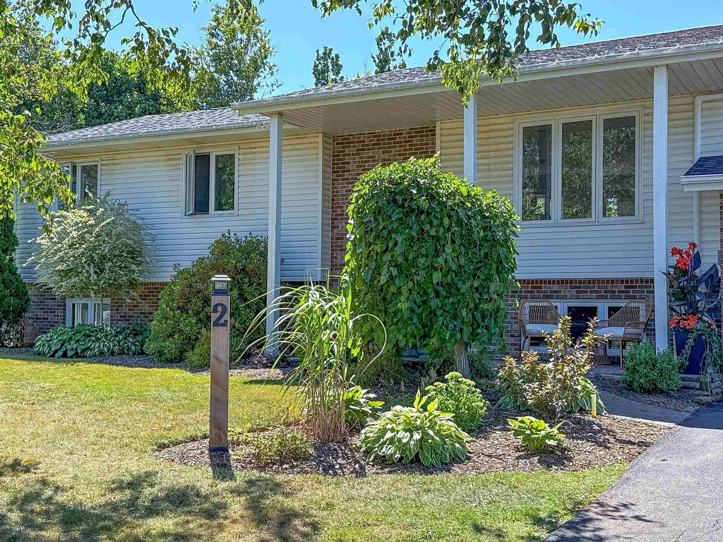 












2 Regal Avenue

,
Charlottetown,




PE
C1A 8B2

