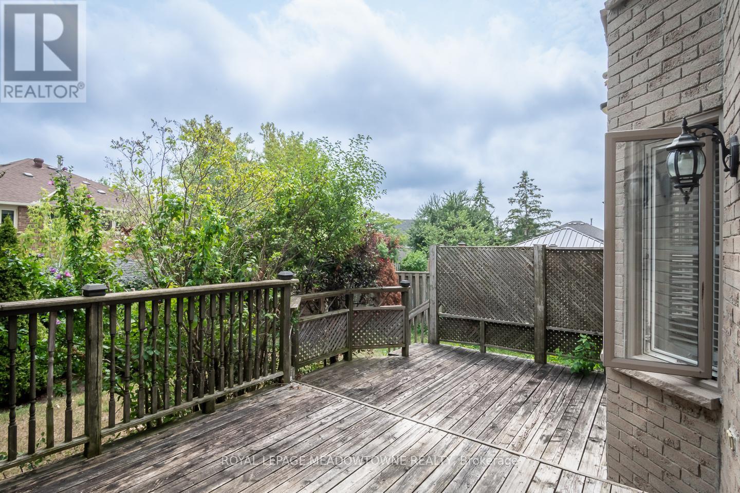 












52 RIVER OAKS BOULEVARD E

,
Oakville,




Ontario
L6H4C3

