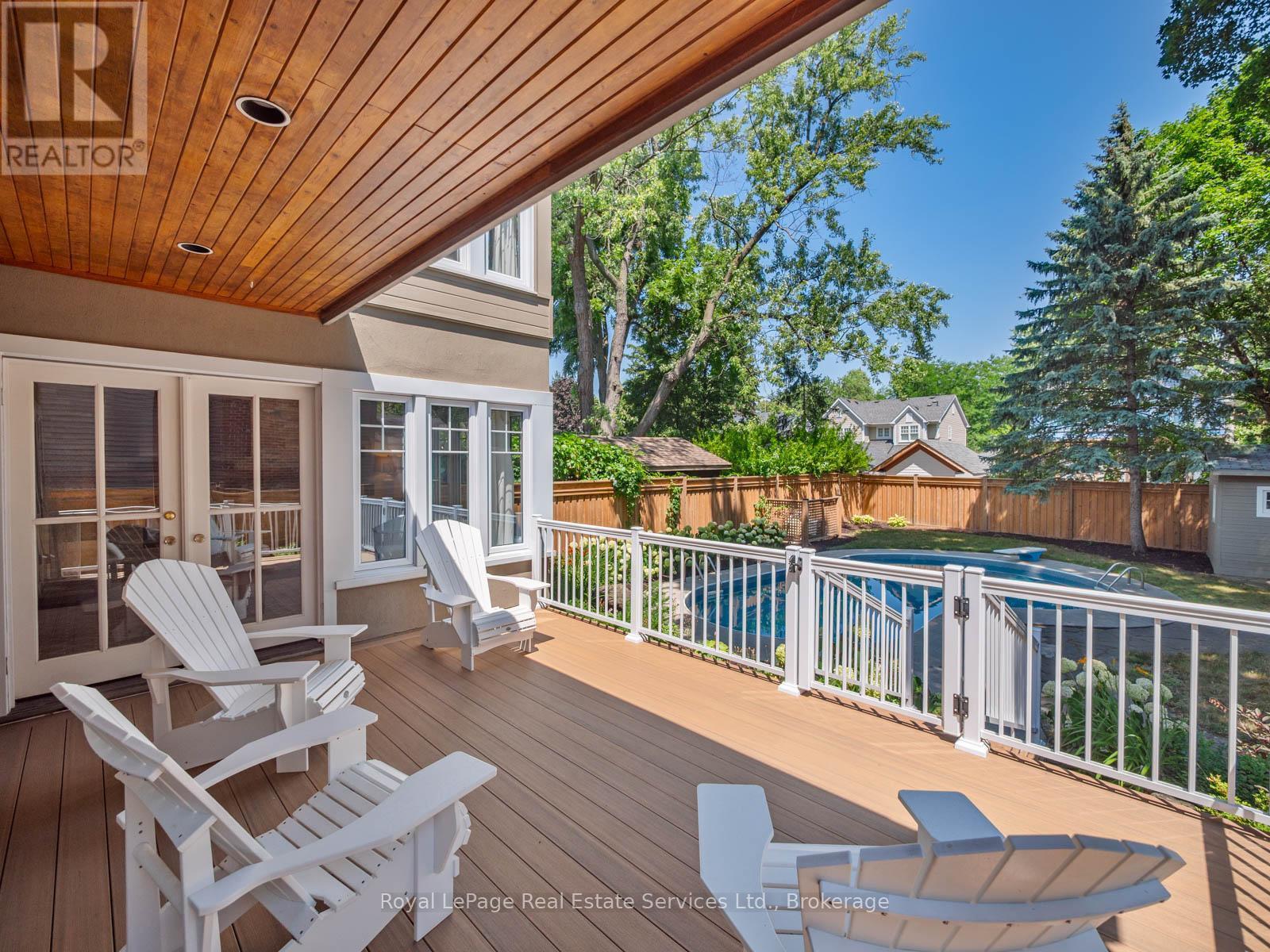 












247 ALLAN STREET

,
Oakville (OO Old Oakville),




Ontario
L6J3P2

