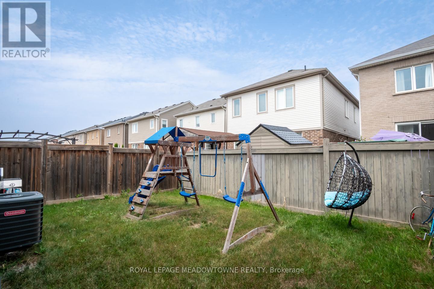 












335 GOODING CRESCENT

,
Milton,




Ontario
L9E0A5


