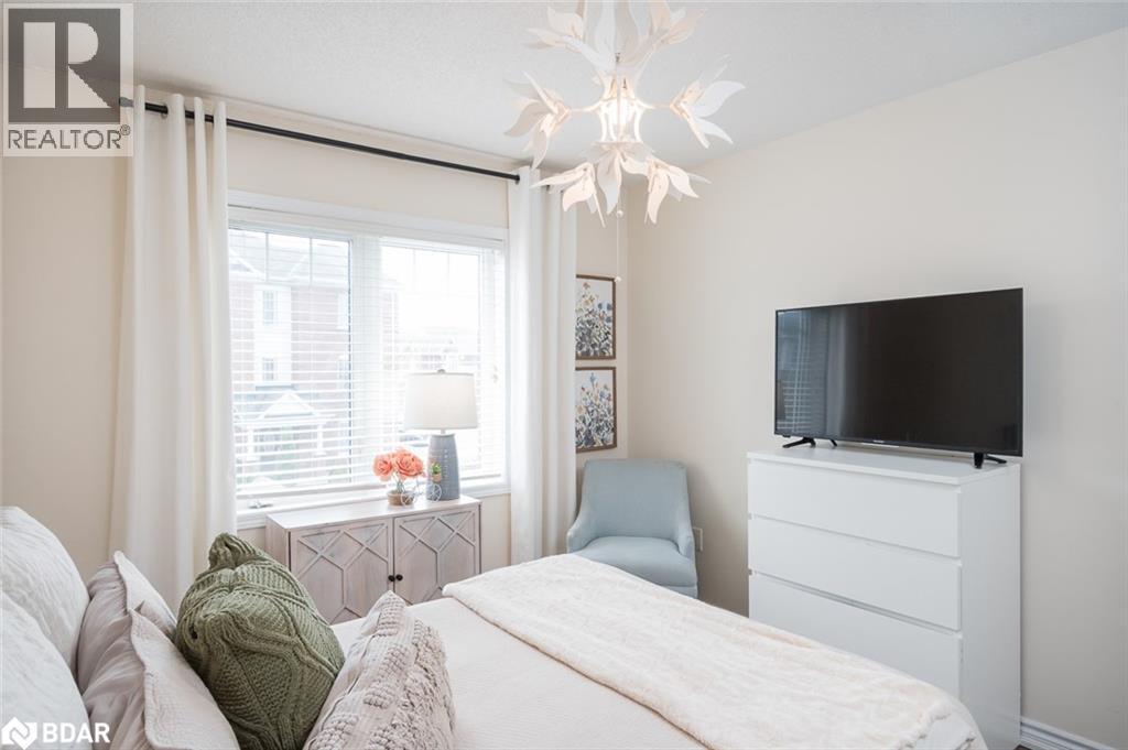 












335 GOODING Crescent

,
Milton,




Ontario
L9E0A5

