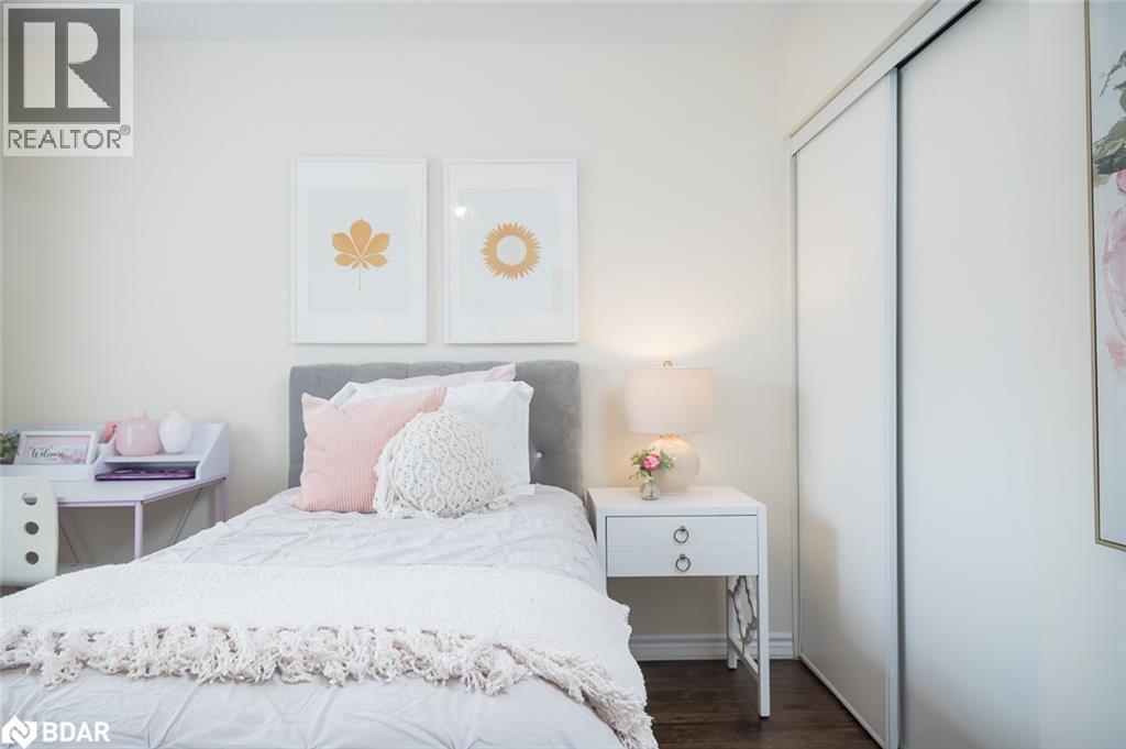 












335 GOODING Crescent

,
Milton,




Ontario
L9E0A5


