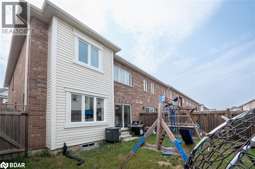 












335 GOODING Crescent

,
Milton,




Ontario
L9E0A5

