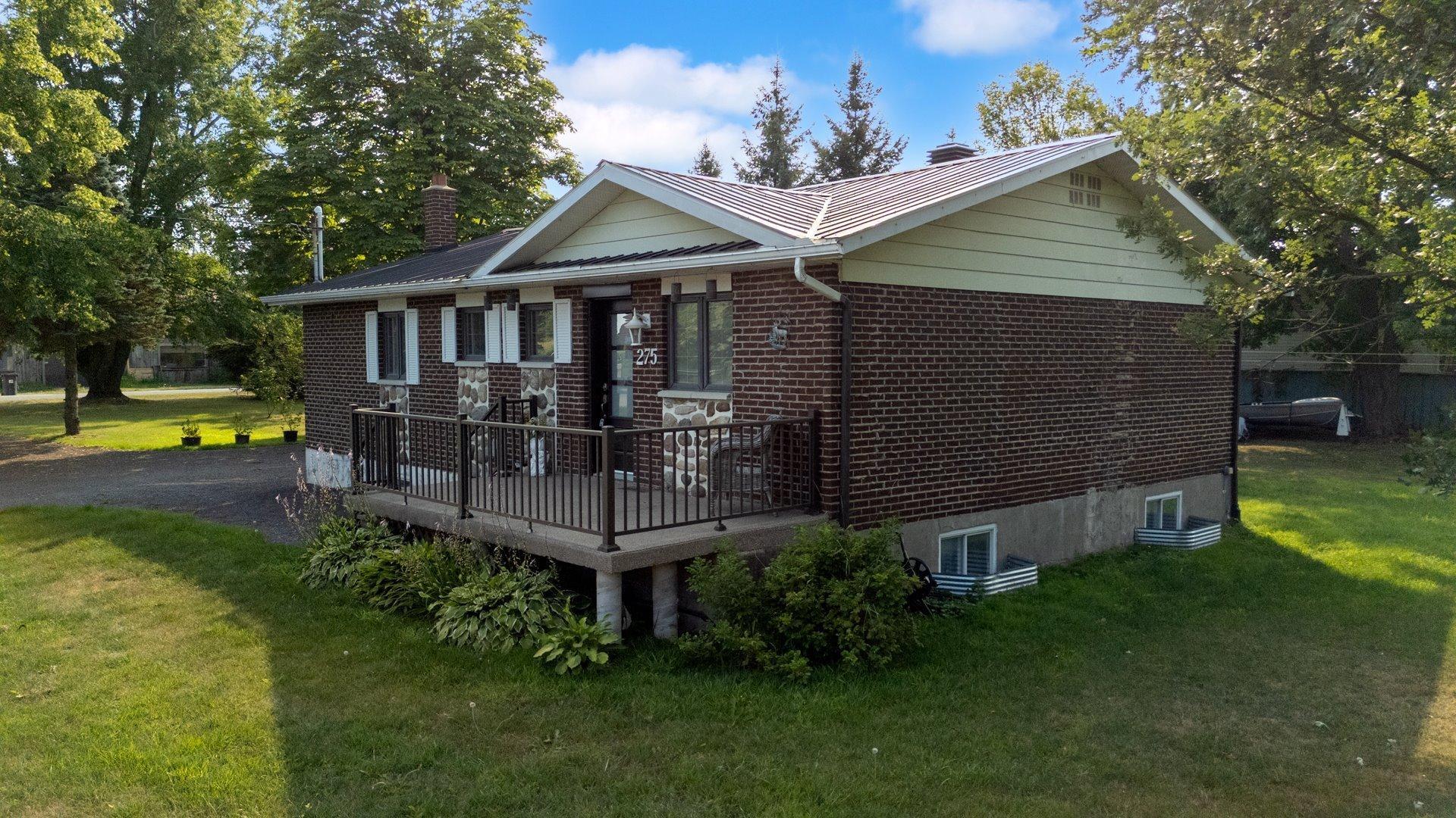 









275


Route 201

,
Coteau-du-Lac,




QC
J0P1B0

