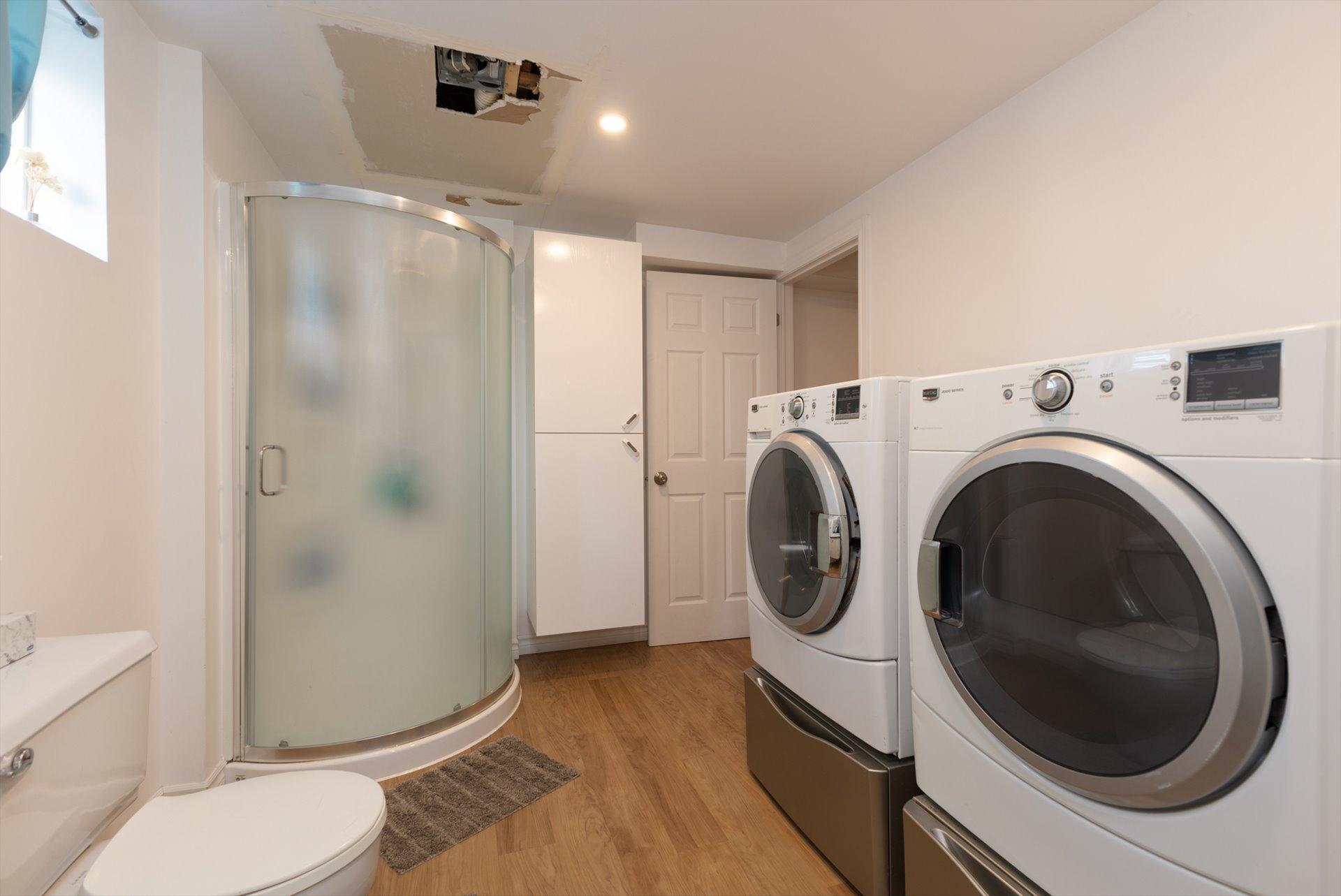 









275


Route 201

,
Coteau-du-Lac,




QC
J0P1B0

