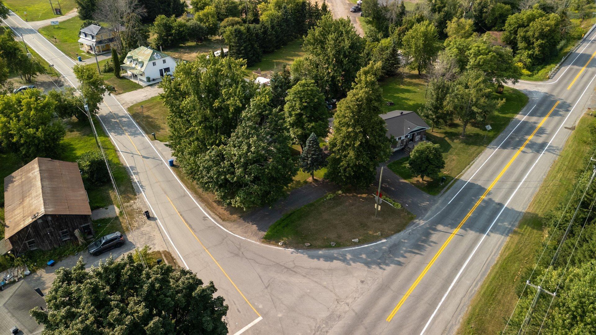 









275


Route 201

,
Coteau-du-Lac,




QC
J0P1B0

