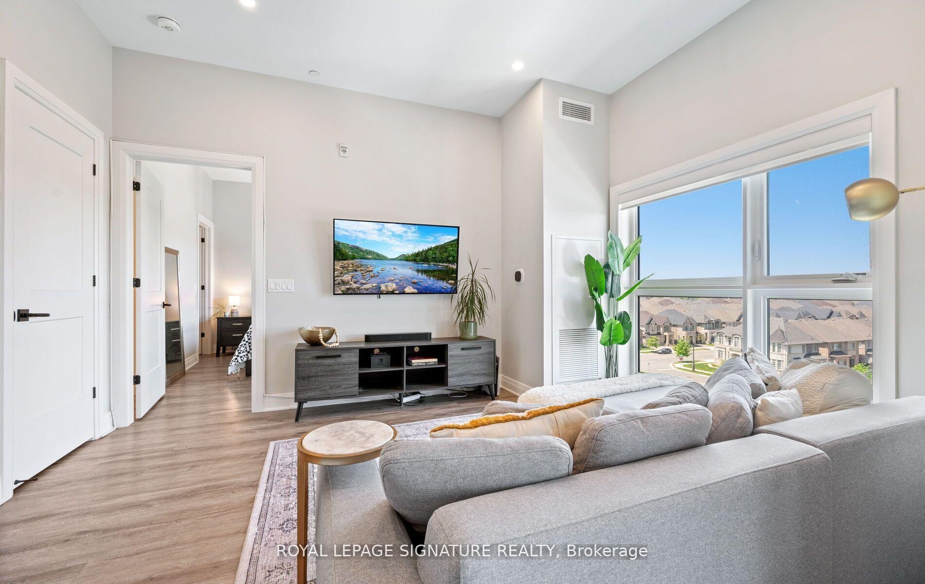 









102


Grovewood

Common, 629,
Oakville,




ON
L6H 0X2

