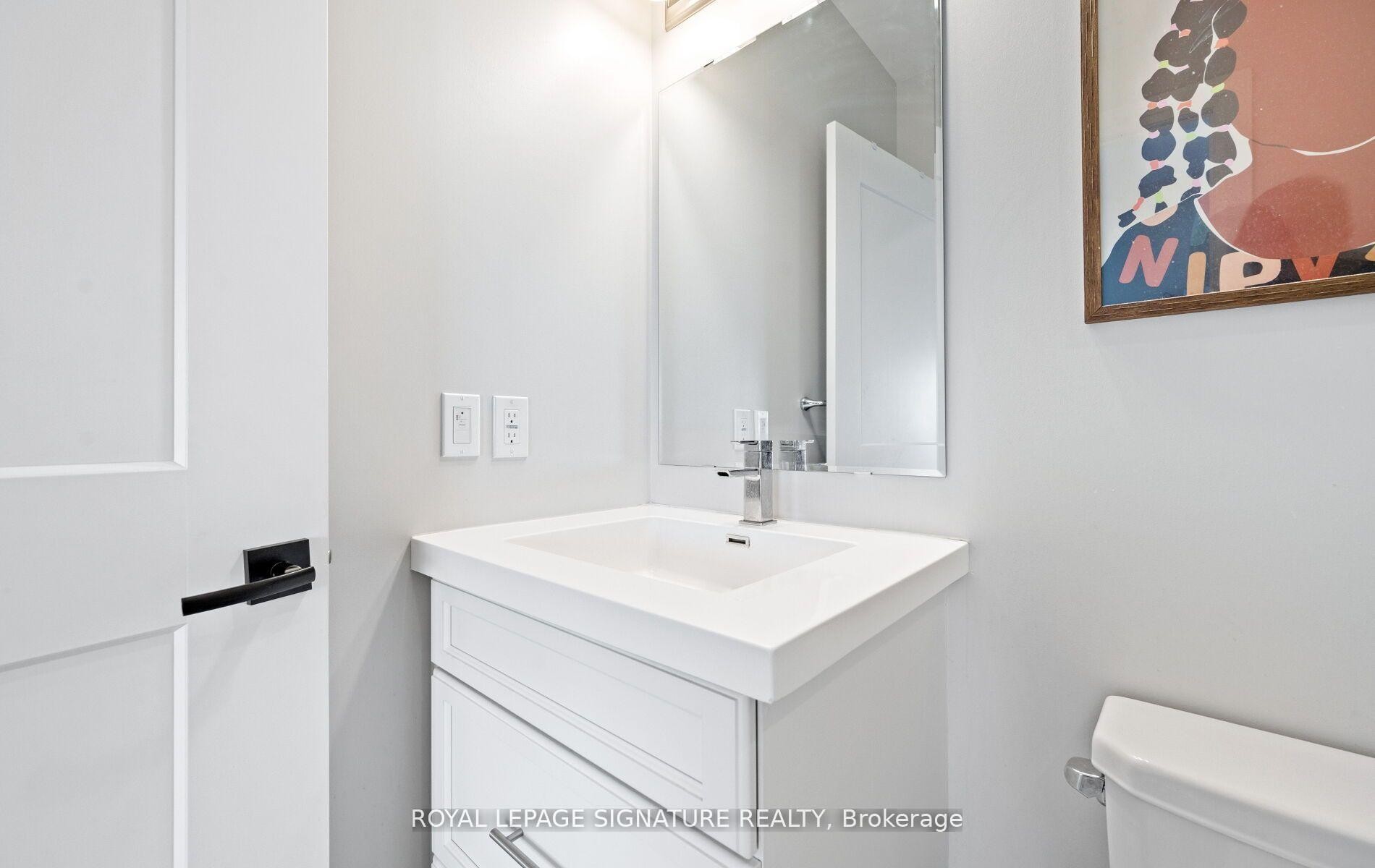 









102


Grovewood

Common, 629,
Oakville,




ON
L6H 0X2

